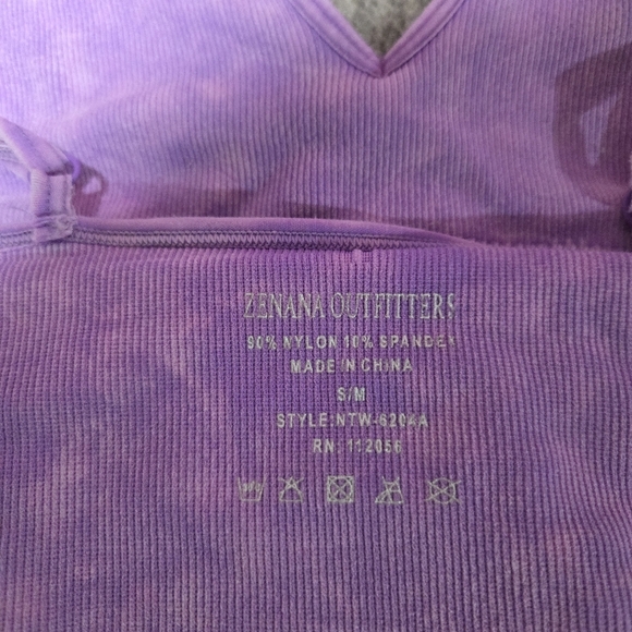 ZENANA OUTFITTERS PURPLE TANK TOP - Picture 2 of 3